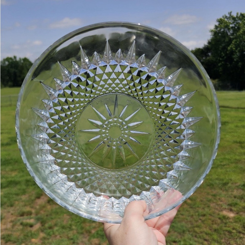 Vintage Arcoroc France Diamond Starburst Clear Salad/Dessert Bowl